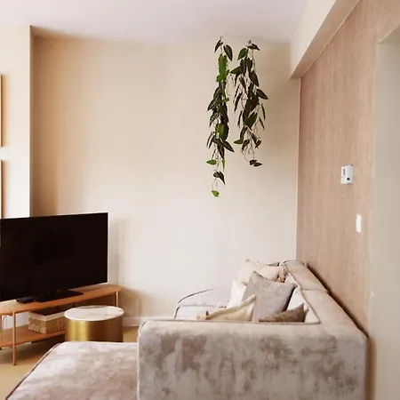 Le 118 Guillemins, Avec Parking *