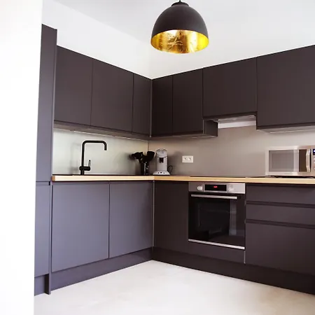 Le 118 Guillemins, Avec Parking アパート *